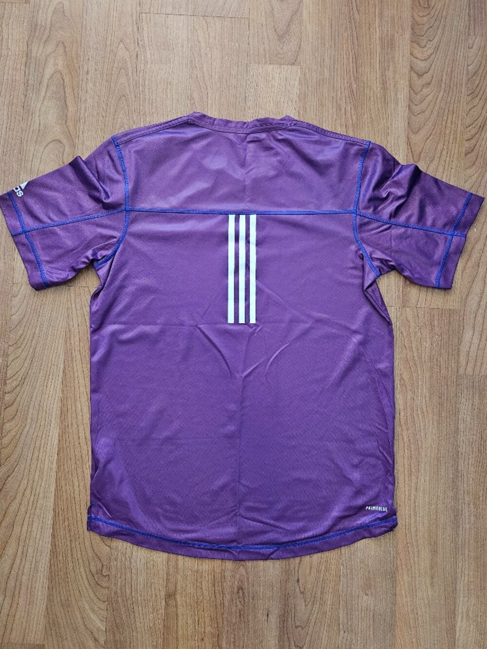 NWOT Men's Adidas Primeblue Aeroready short sleeve active top - Purple sz Medium - Picture 2 of 3